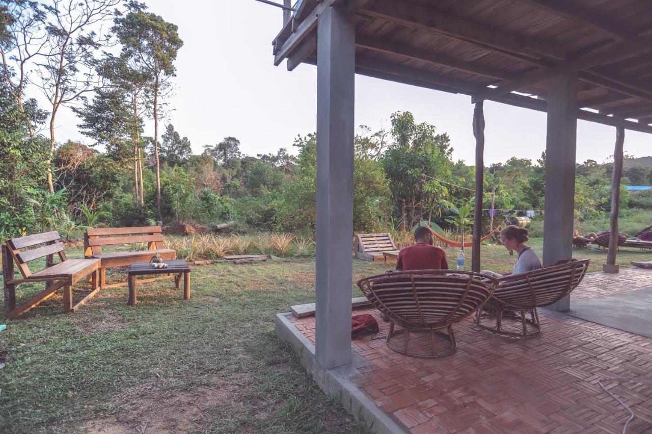 Bonsai Hotel Đảo Koh Rong Samloem Ngoại thất bức ảnh